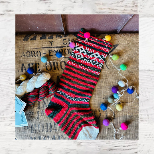 Urth Yarn Baba Noel Stocking kit